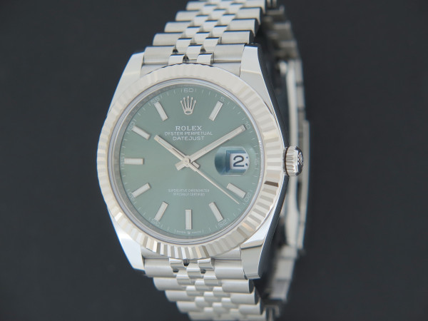 Rolex - Datejust 41 Mint Green Dial 126334 NEW