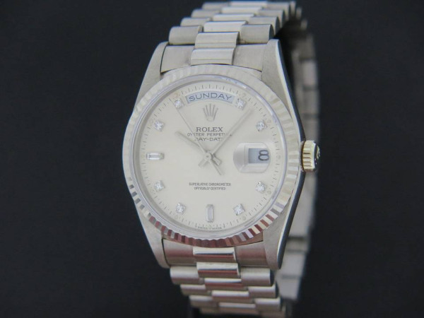 Rolex - Oyster Perpetual Day-Date Diamond Dial
