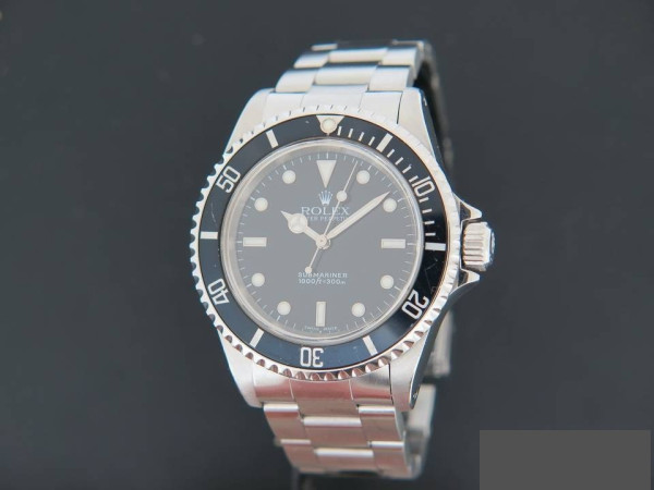 Rolex - Submariner No Date 14060M  