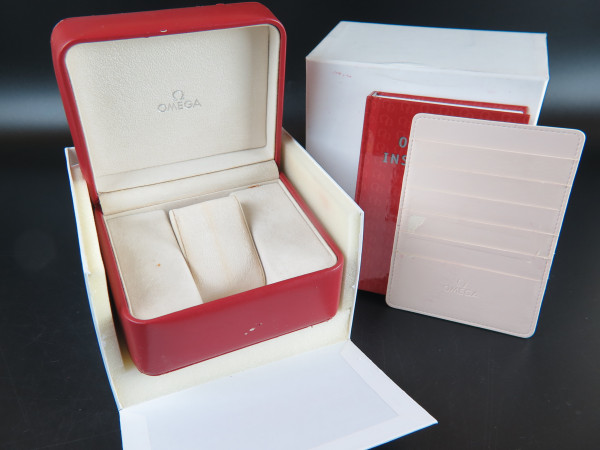 Omega - Box Set with card holder and manual