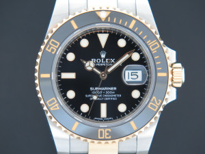 Rolex Submariner Date Gold/Steel 116613LN