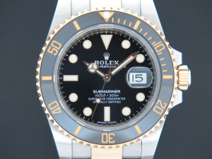 Rolex Submariner Date Gold/Steel  116613LN