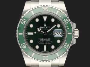 Rolex Submariner Date 116610LV  