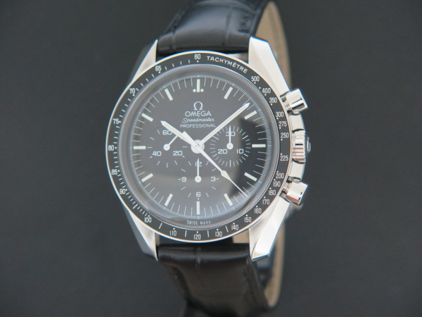 Omega - Speedmaster Professional Moonwatch NEW 311.33.42.30.01.001