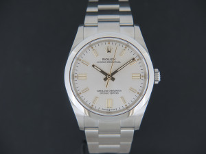 Rolex Oyster Perpetual 36 Silver Dial 126000 NEW