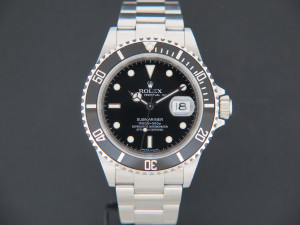 Rolex Submariner Date 16610 M-Serial Rehaut