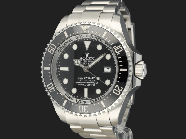 Rolex - Sea-Dweller Deepsea Black Dial 116660