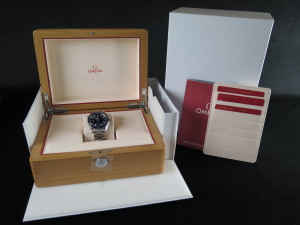 Omega Seamaster Planet Ocean 600M Co-Axial Master Chronometer 39,5MM 215.30.40.20.03.001 99% NEW