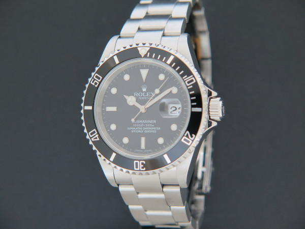 Rolex - Submariner Date 16610