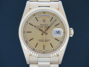 Rolex Day-Date Yellow Gold Champagne Dial 18238 Full Set