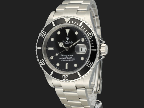 Rolex - Submariner Date 16610