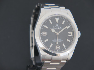 Rolex Explorer 39 214270