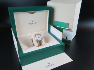 Rolex Day-Date 40 Yellow Gold White Roman Dial  228238