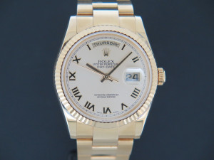 Rolex Day-Date Yellow Gold Silver Dial 118208 / 118238