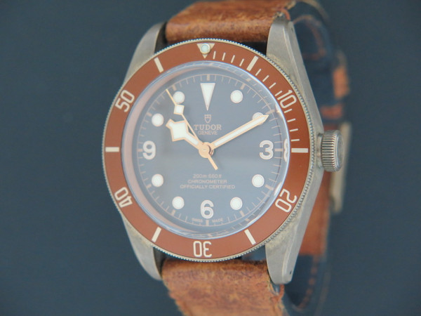 Tudor - Heritage Black Bay BRONZE 79250BM