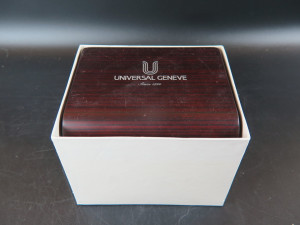 Universal Geneve Box
