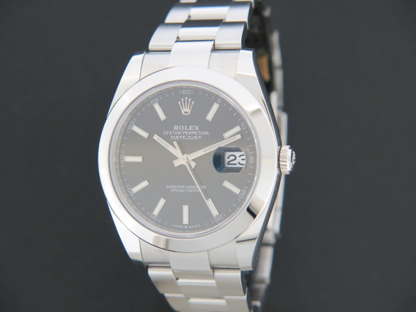 Rolex - Datejust 41 Black Dial 126300