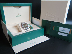 Rolex Oyster Perpetual 34 Olive Dial 114200