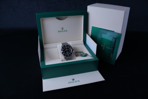 Rolex Submariner No Date 124060  
