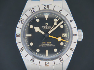 Tudor Black Bay Pro 79470 