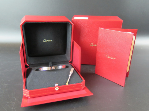 Cartier - Love Bracelet White Gold 18K
