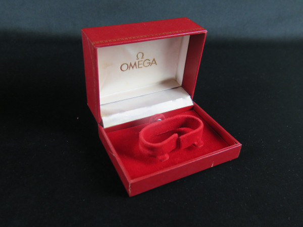 Omega - Vintage Box       