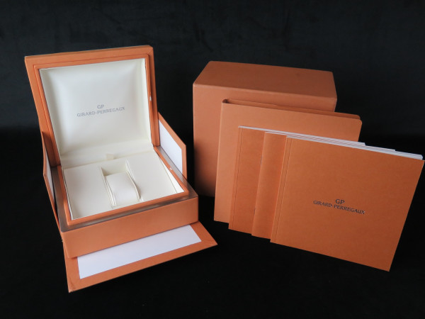 Girard Perregaux - Box Set 