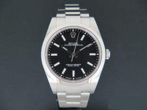 Rolex Oyster Perpetual 34 Black Dial 124200 NEW MODEL