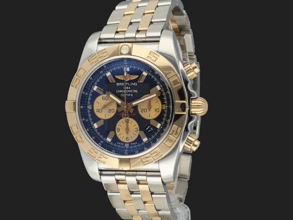 Breitling - Chronomat 44 Gold/Steel Black Dial CB011012