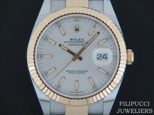 Rolex Datejust 41 Gold/Steel 126333 Silver Dial