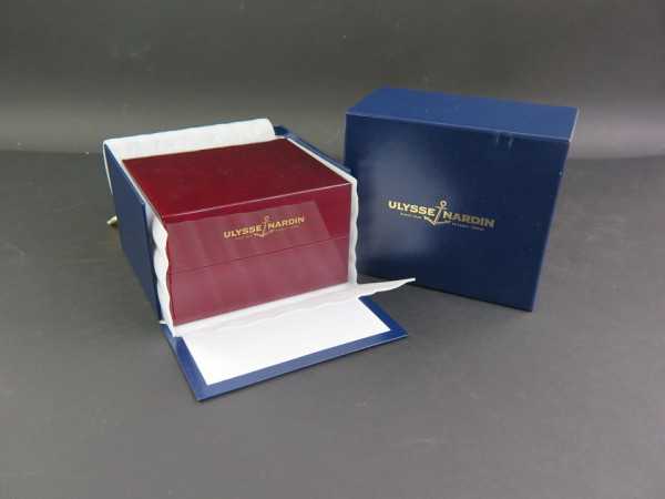 Ulysse Nardin - Box