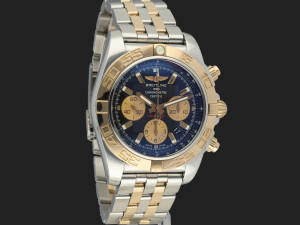 Breitling Chronomat 44 Gold/Steel Black Dial CB011012