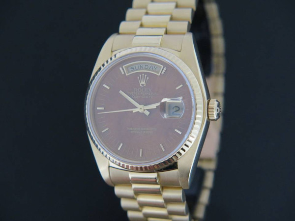 Rolex - Day-Date Yellow Gold Wood Dial 18038