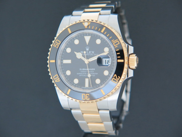 Rolex - Submariner Date Gold/Steel  116613LN