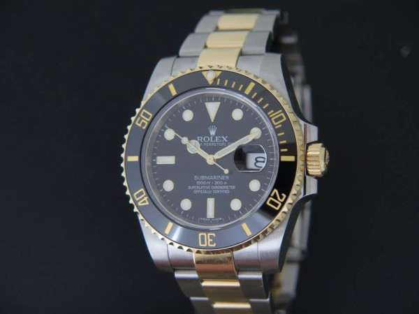 Rolex - Submariner Date  Gold/Steel 116613LN NEW 