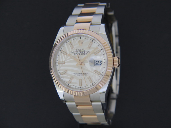 Rolex - Datejust  Everose/Steel Silver Palm Dial NEW 126231