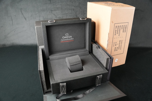 Omega - Speedmaster Professional Box Set