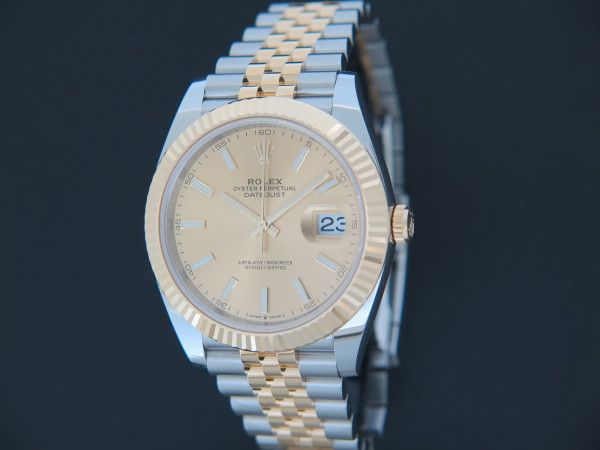 Rolex - Datejust 41 Gold/Steel Champagne Dial 126333 NEW