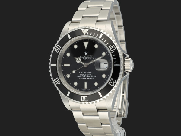 Rolex - Submariner Date 16610