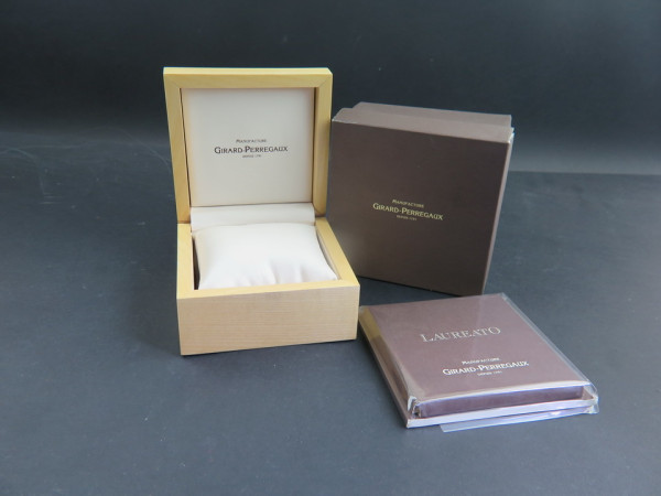 Girard-Perregaux - Box