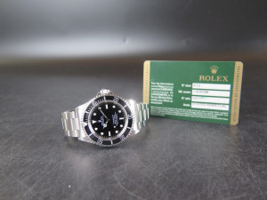 Rolex Submariner No Date 14060M Rehaut 